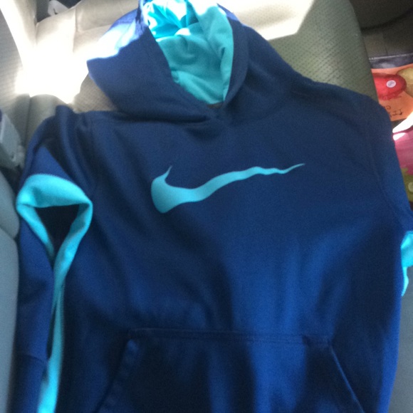 Nike sweatshirt size: girls large - Picture 3 of 4